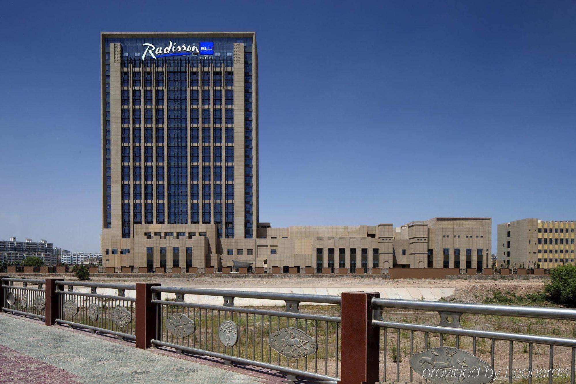 Radisson Blu Hotel Kashgar Bagian luar foto