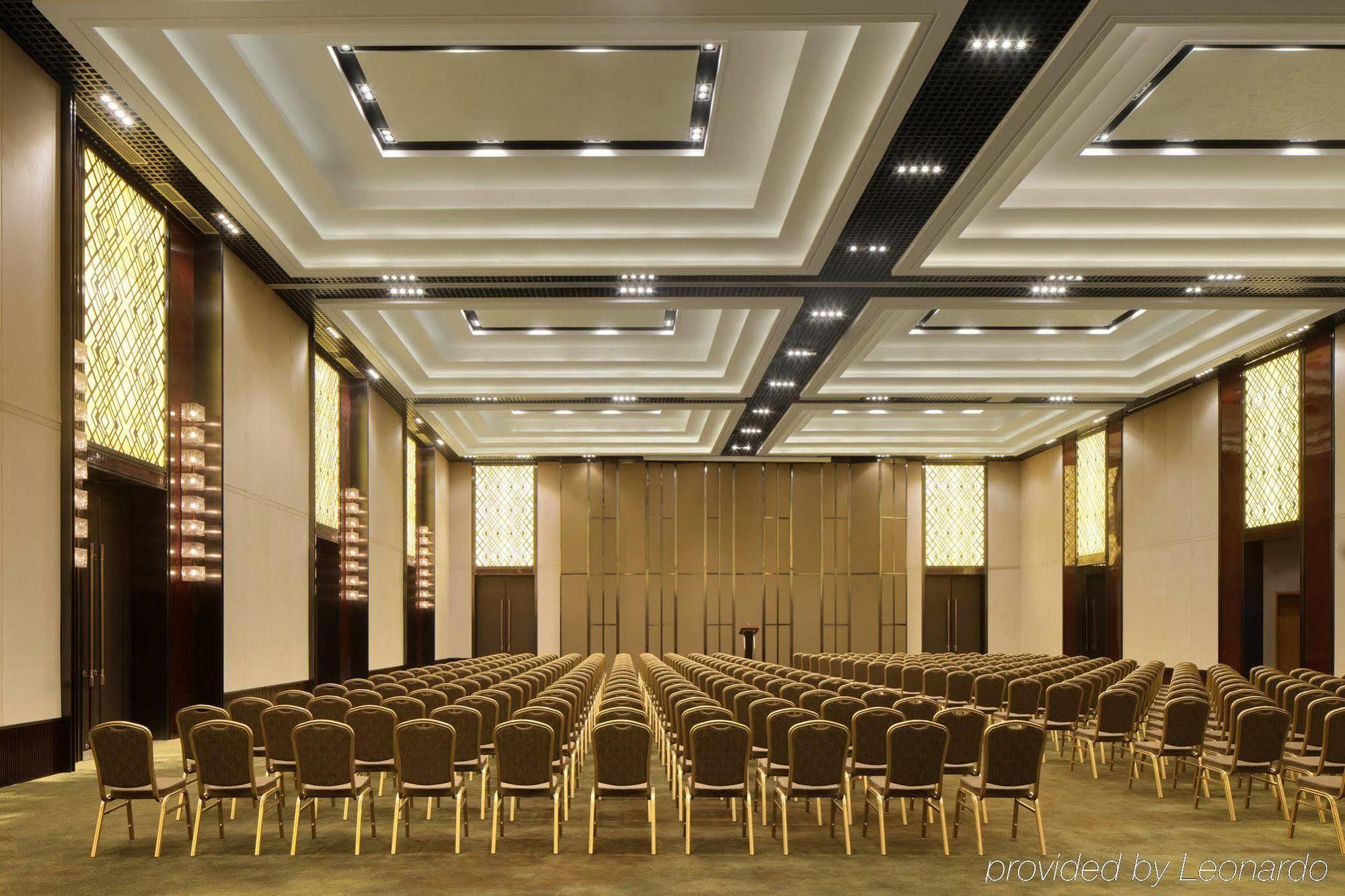 Radisson Blu Hotel Kashgar Bagian luar foto
