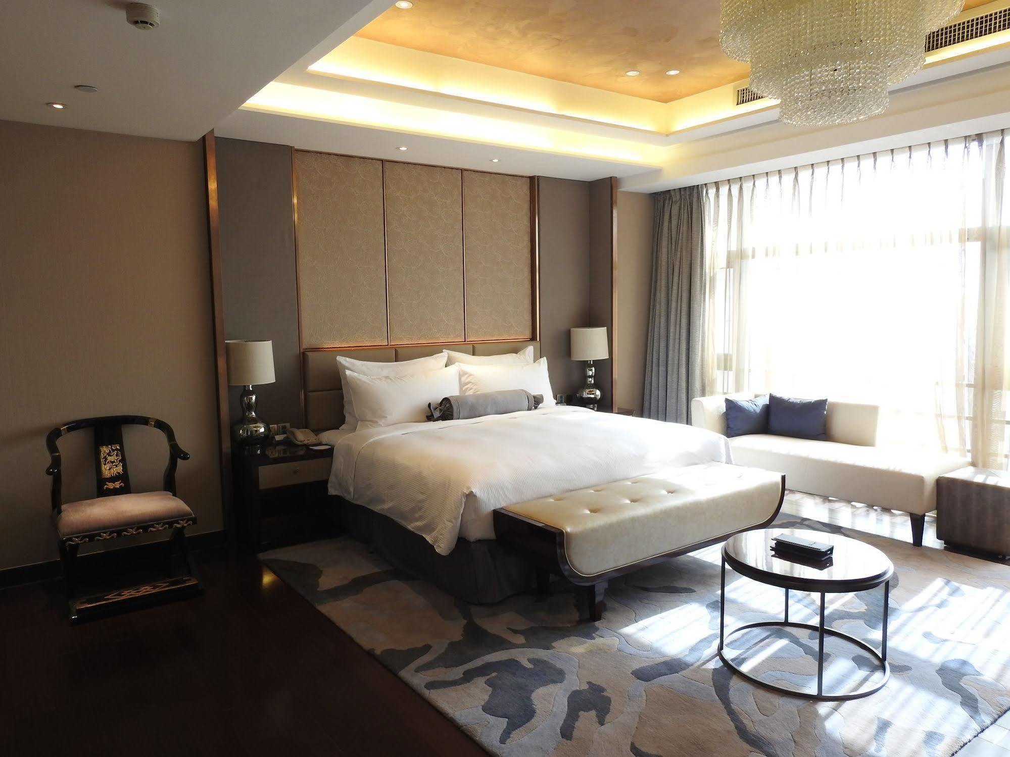 Radisson Blu Hotel Kashgar Bagian luar foto